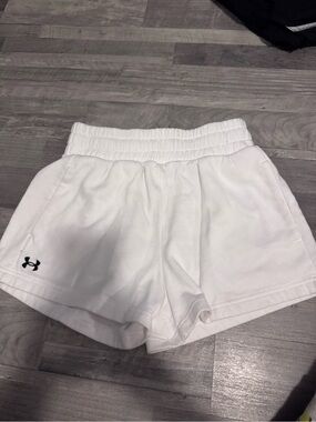 Under Armour Women White Elastic-Waist Athletic Shorts